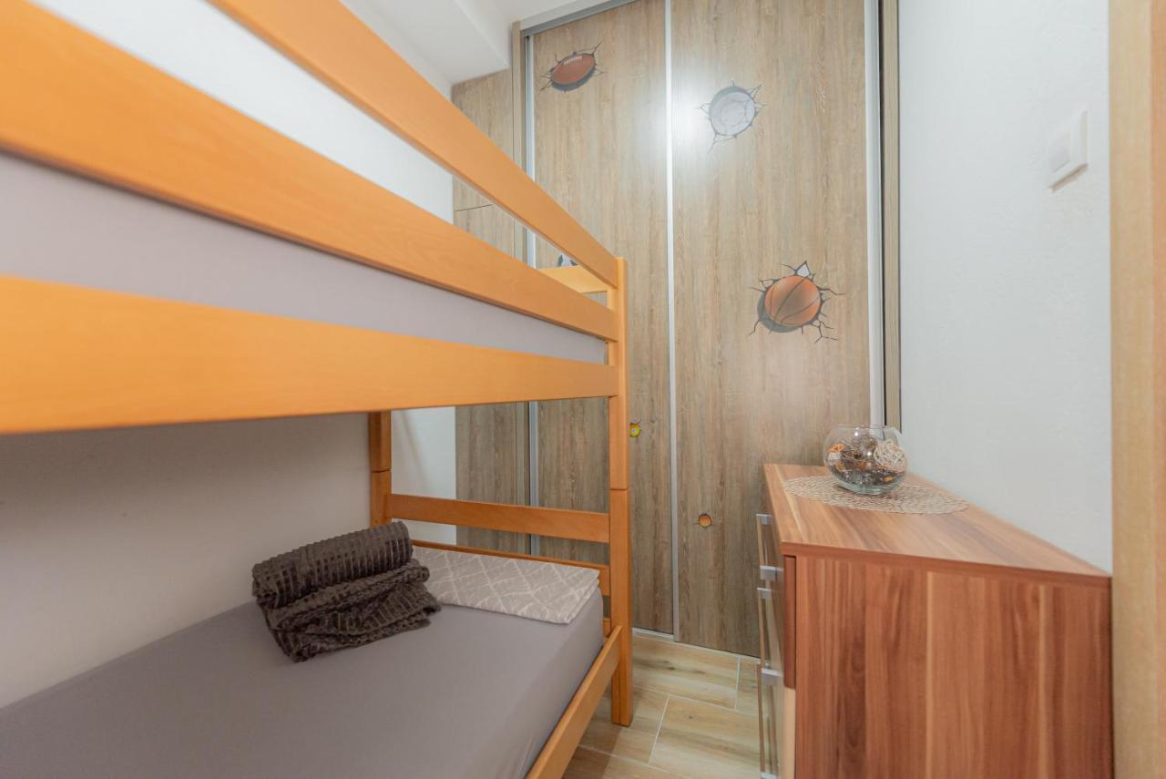 Sea Front 171 Apartment โกตอร์ ภายนอก รูปภาพ